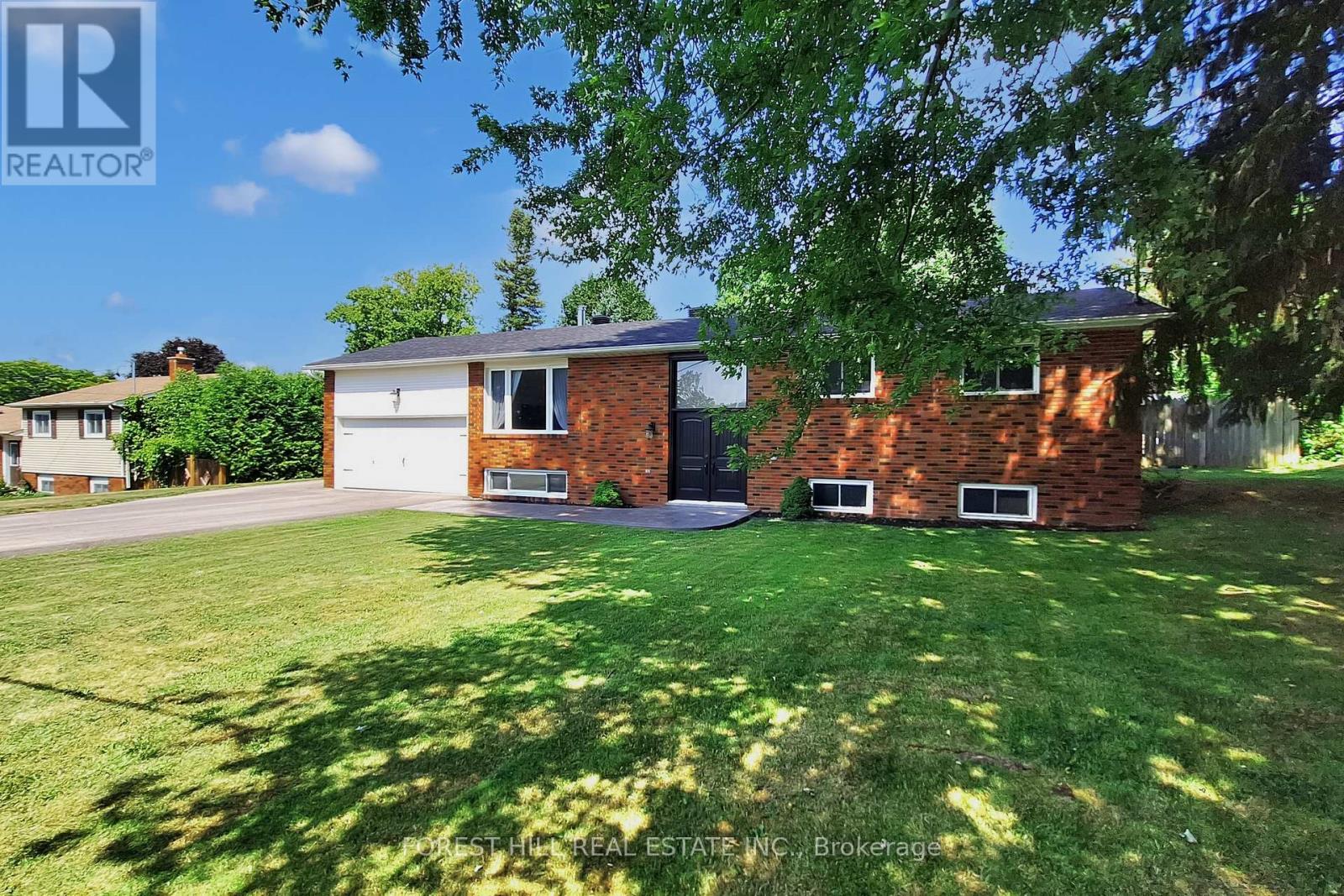 21 Lallien Dr, Bradford West Gwillimbury, ON L0G 1B0