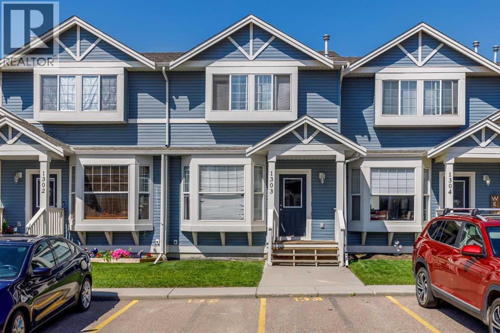 703 Luxstone Square Sw Unit 1303, Airdrie, AB T4B 0A4