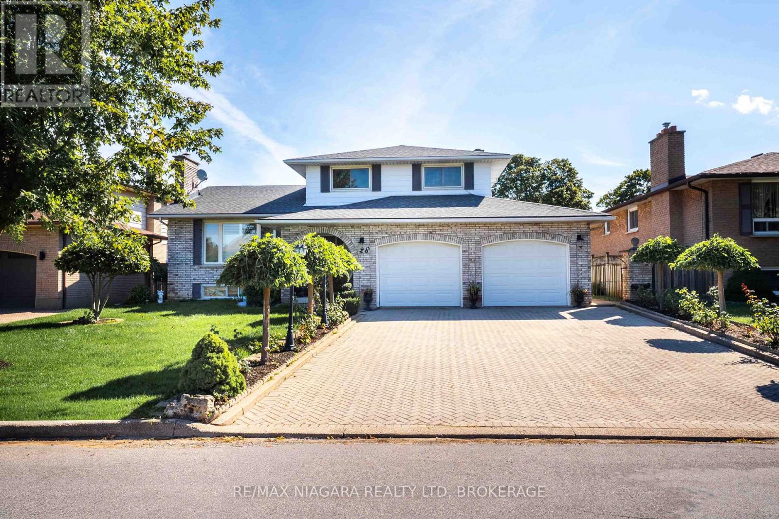 28 Tanera Cres, St. Catharines, ON L2M 7K1