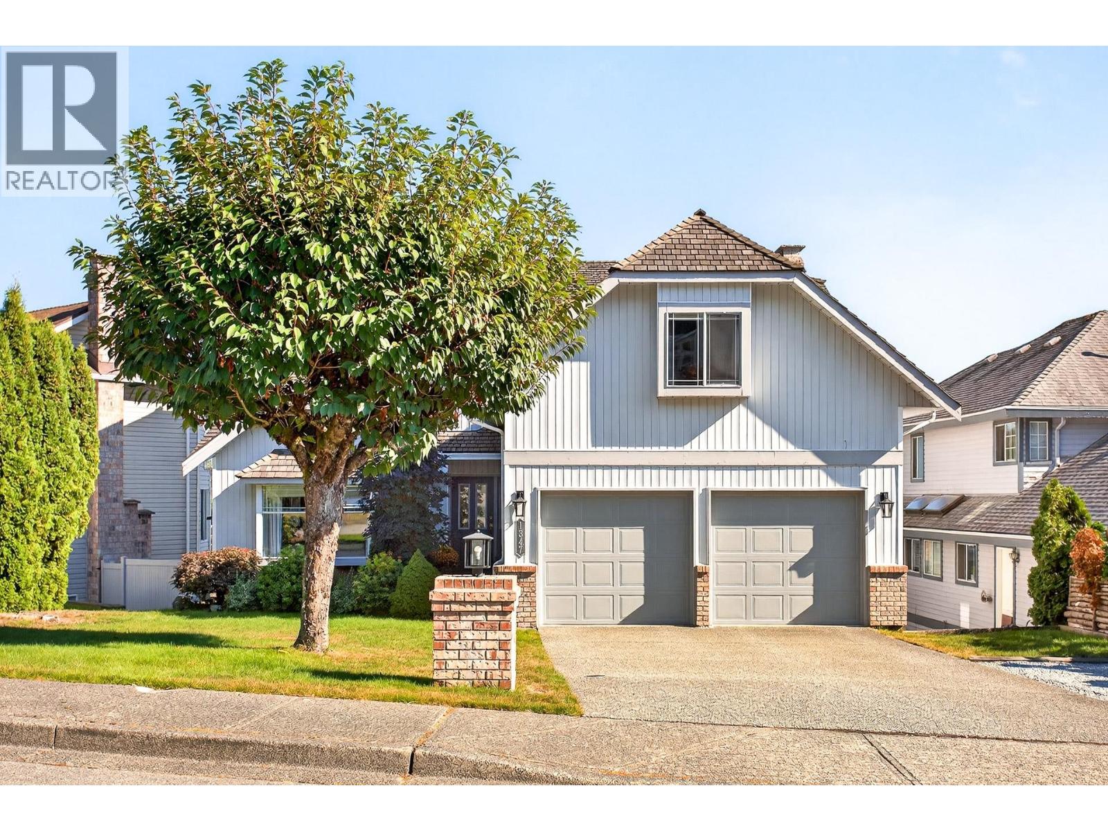 1347 Napier Pl, Coquitlam, BC V3B 7A3