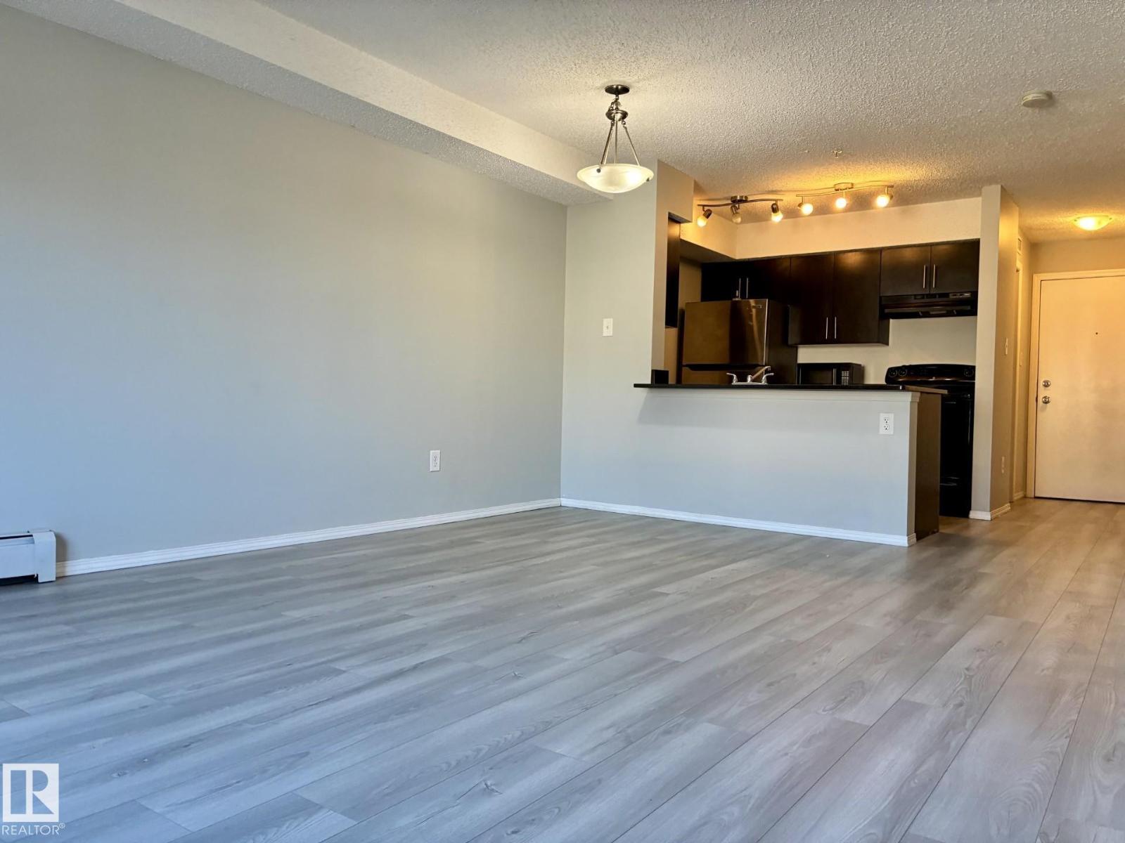 1080 Mcconachie Boulevard Northwest #307, Edmonton, AB T5Y 0X2