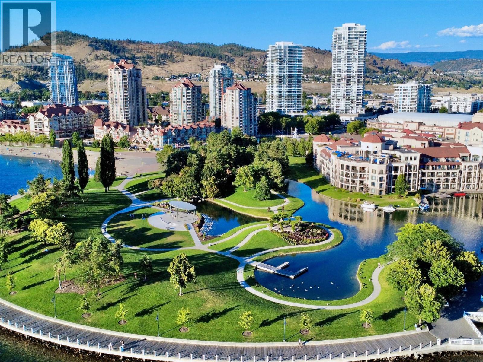 1093 Sunset Drive Unit 105, Kelowna, BC V1Y 9Z4