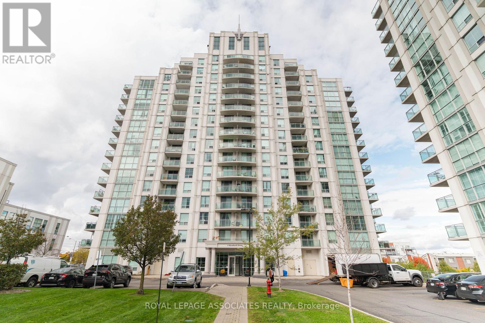 1 Unit 6 Rosebank Dr #k, Toronto, ON M1B 0A1