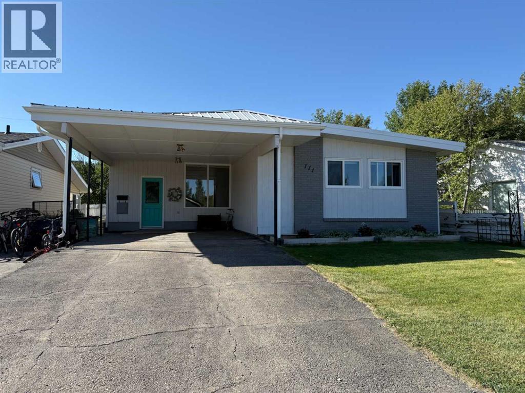 3 Avenue E Unit 111, Bow Island, AB T0K 0G0