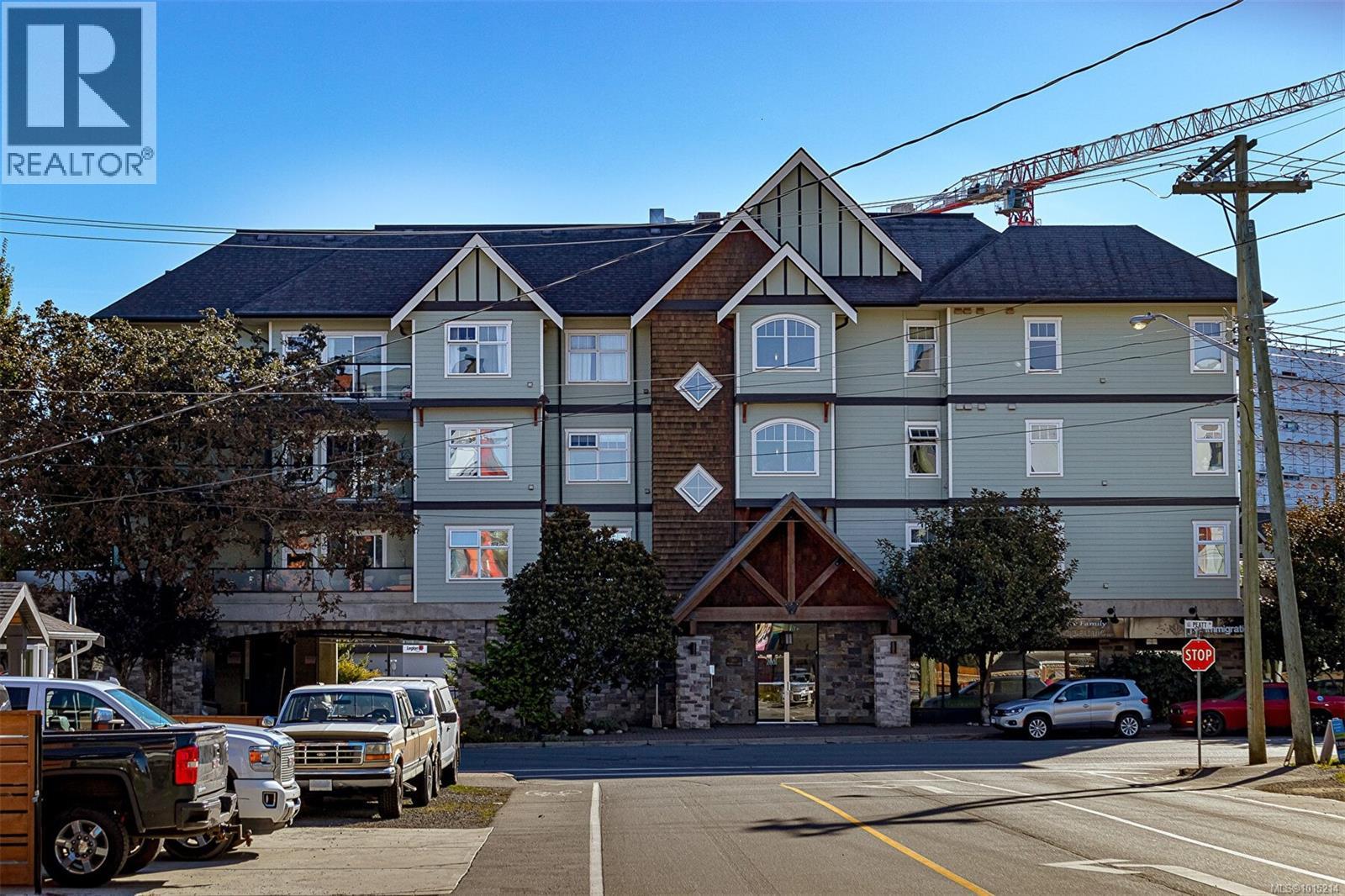 2881 Peatt Rd Unit 203 Rd, Langford, BC V9B 3V7