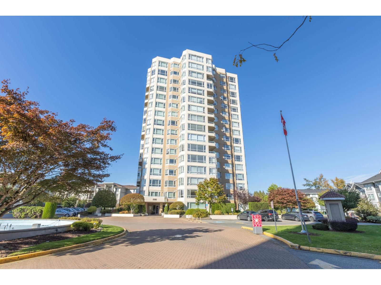 3190 Gladwin Road Unit 801, Abbotsford, BC V2T 5T2