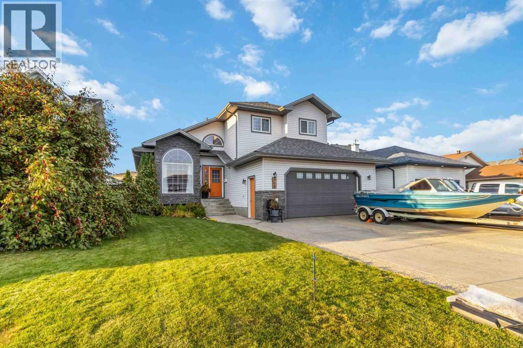 114 Lanauze St, Fort Mcmurray, AB T9K 2S3