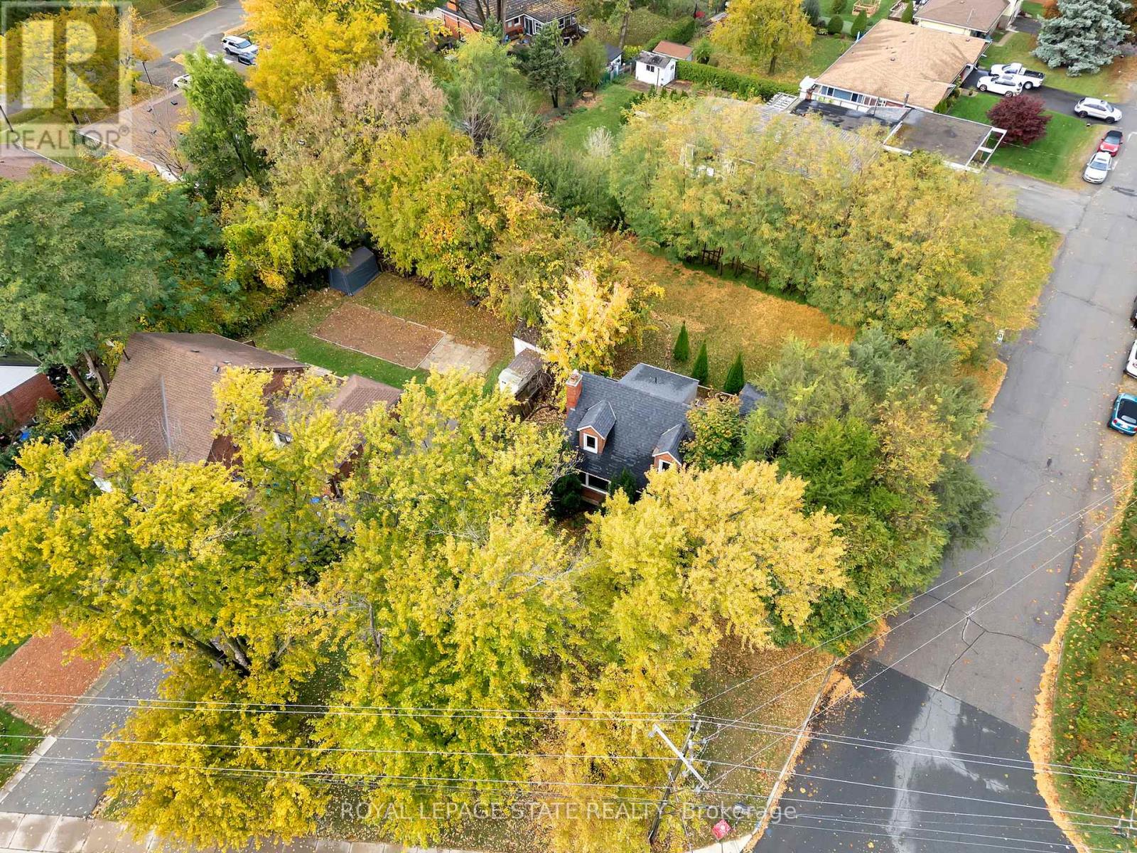 121 King St E, Hamilton, ON L8G 1L3