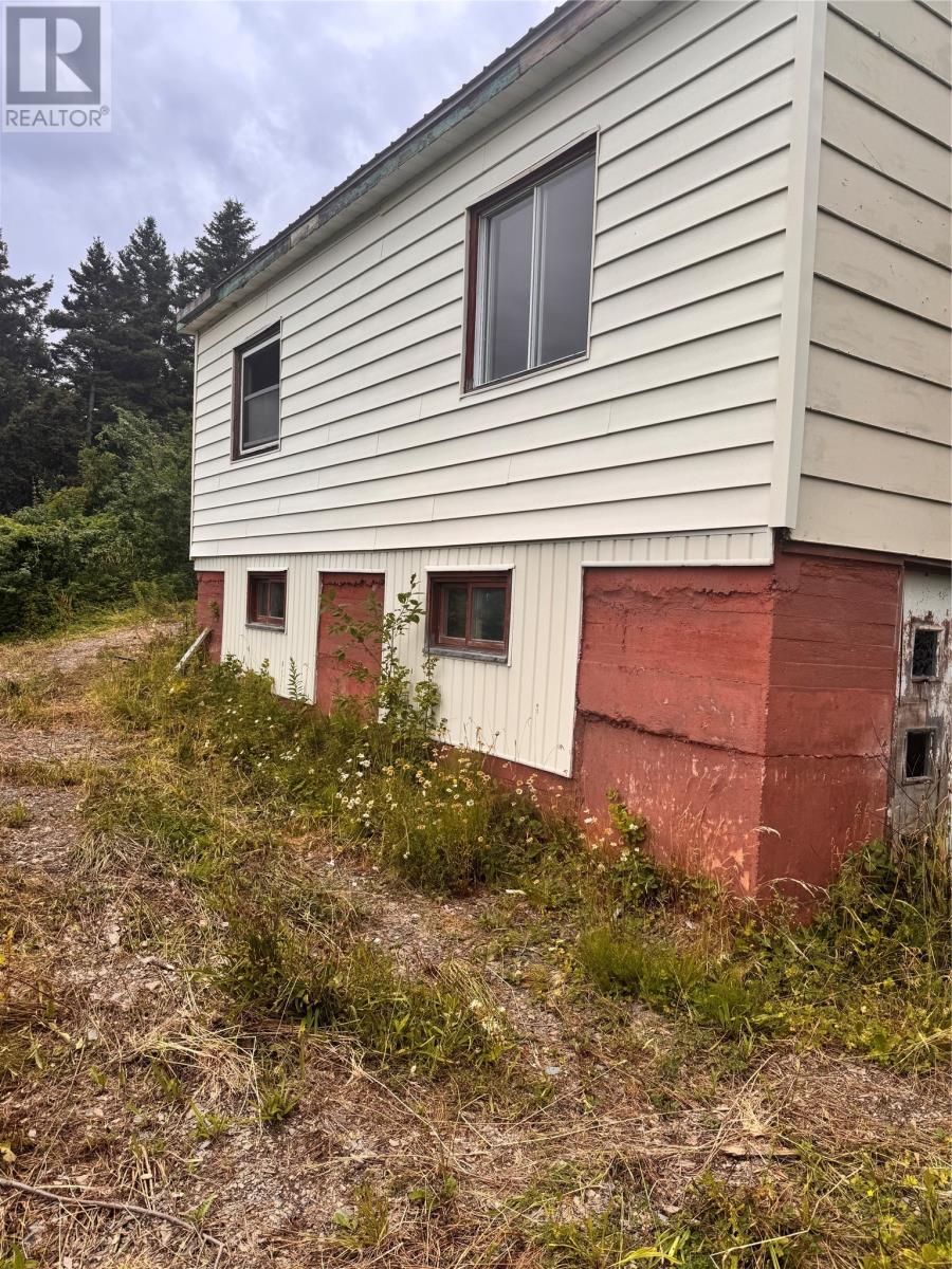 5 Whites Rd, Christopher's Cove, NL A2H 7E8