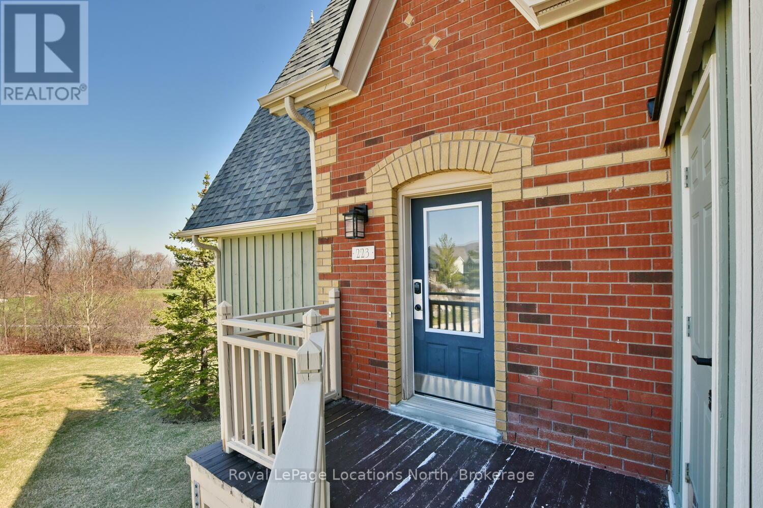 223 170 Snowbridge Way, The Blue Mountains, ON L9Y 0V1