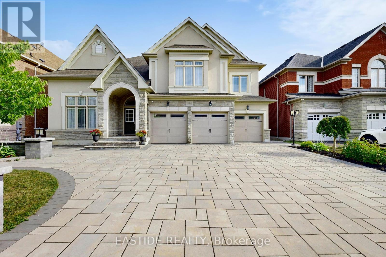 176 Upper Post Rd, Vaughan, ON L6A 4J9
