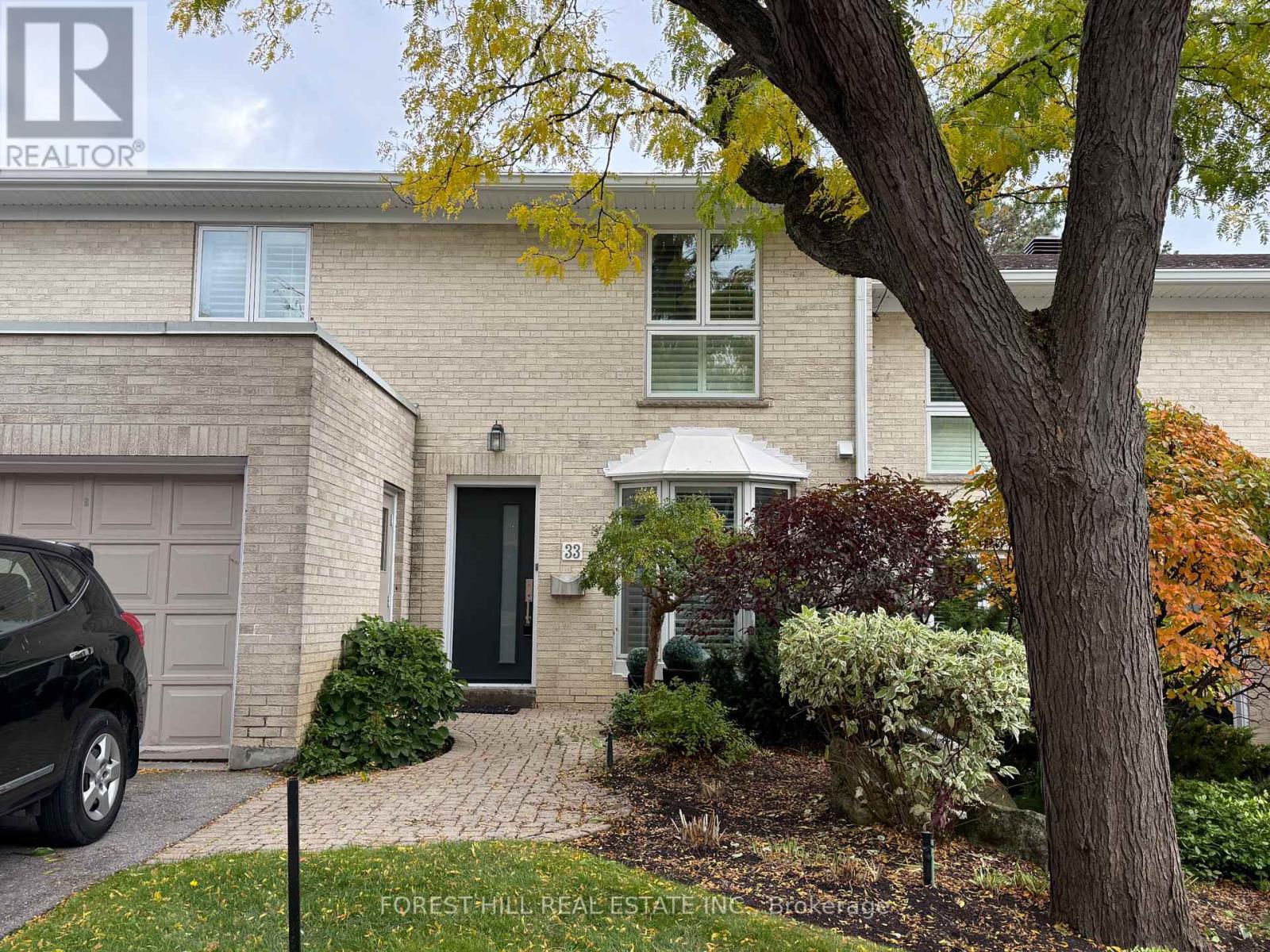 53 33 Proudbank Millway Way, Toronto, ON M2L 1P3