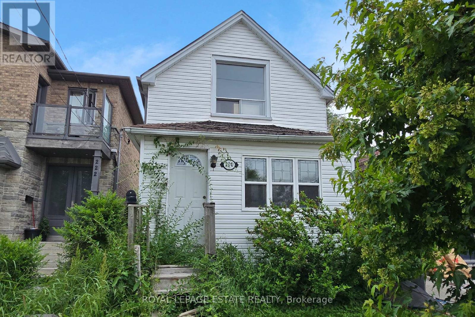 224 Aylesworth Ave, Toronto, ON M1N 2J6