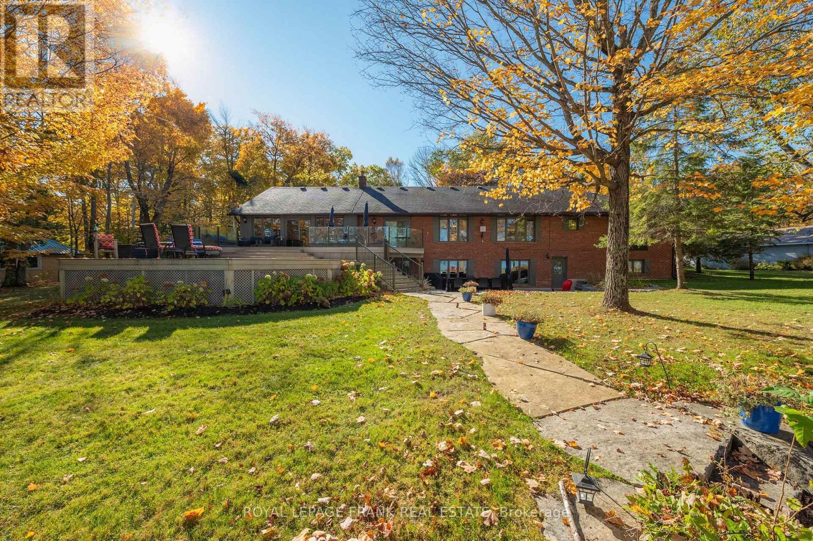 1187 Lakehurst Rd, Trent Lakes, ON K0L 1J0