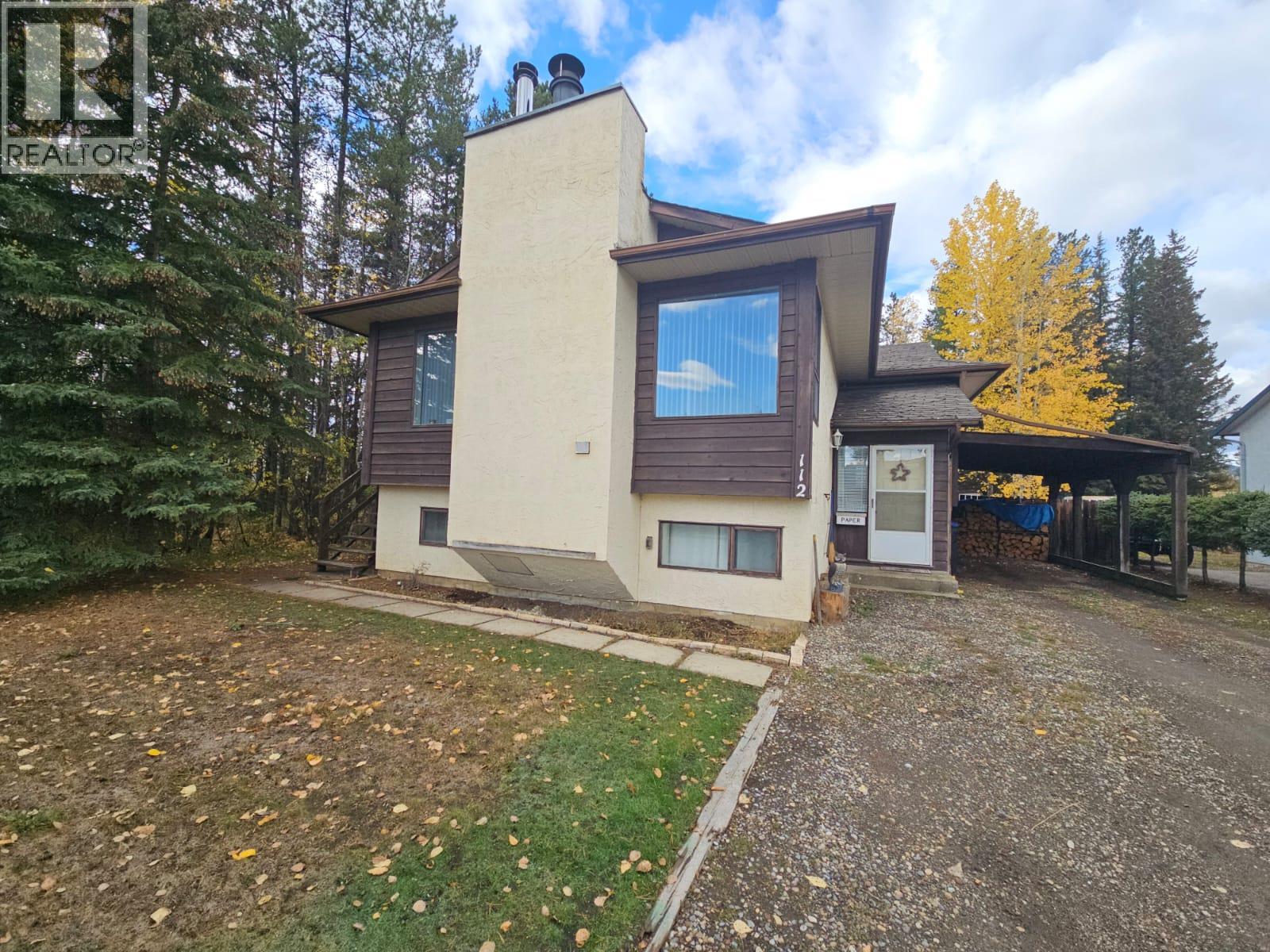 112 Peace River Cres, Tumbler Ridge, BC V0C 2W0