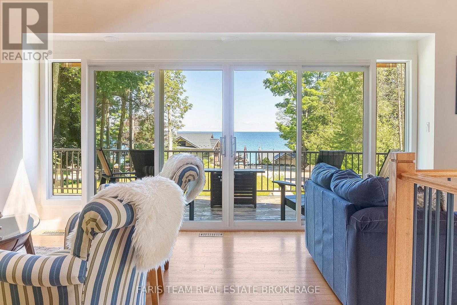 328 Cedar Ave, Meaford, ON N4L 1W5