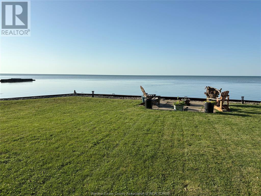 7654 St Clair Rd, Lakeshore, ON N0R 1N0