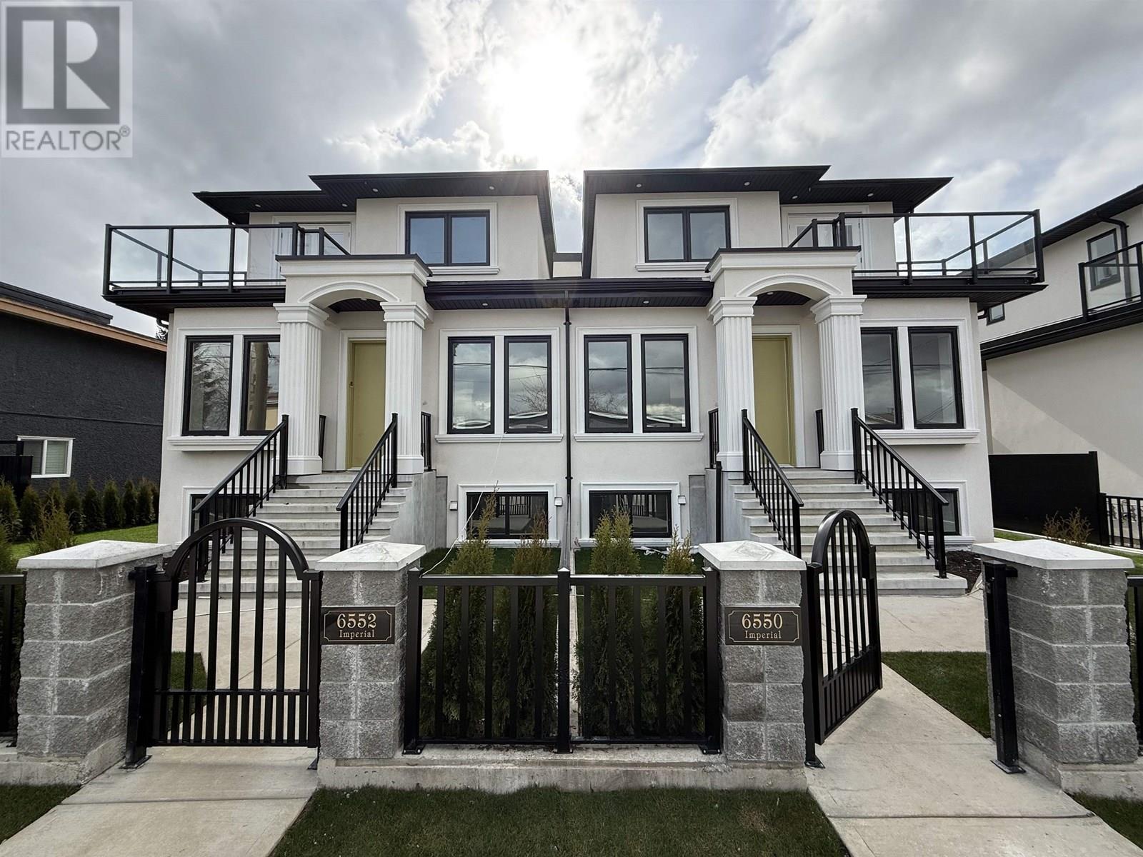 6552 Imperial St, Burnaby, BC V5E 1M8