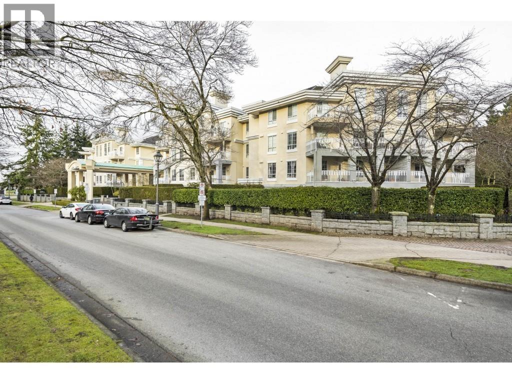 5835 Hampton Place Unit 427, Vancouver, BC V6T 2G2