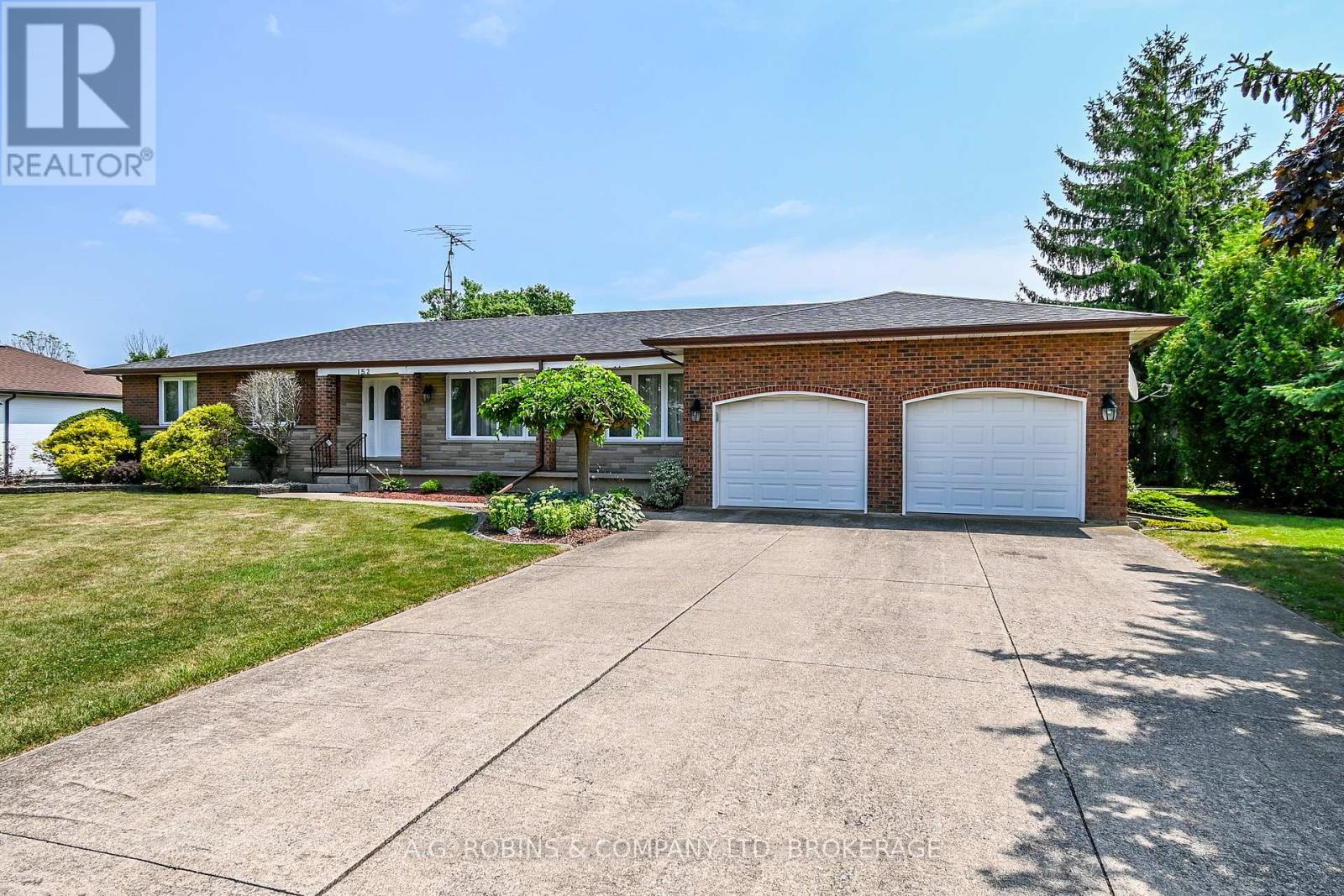 152 Doans Ridge Rd, Welland, ON L3B 5N4