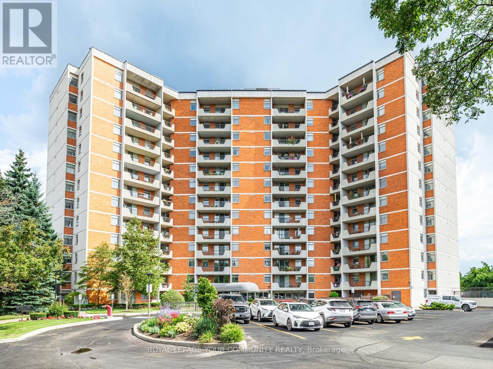 508 7811 Yonge St, Markham, ON L4J 1W3