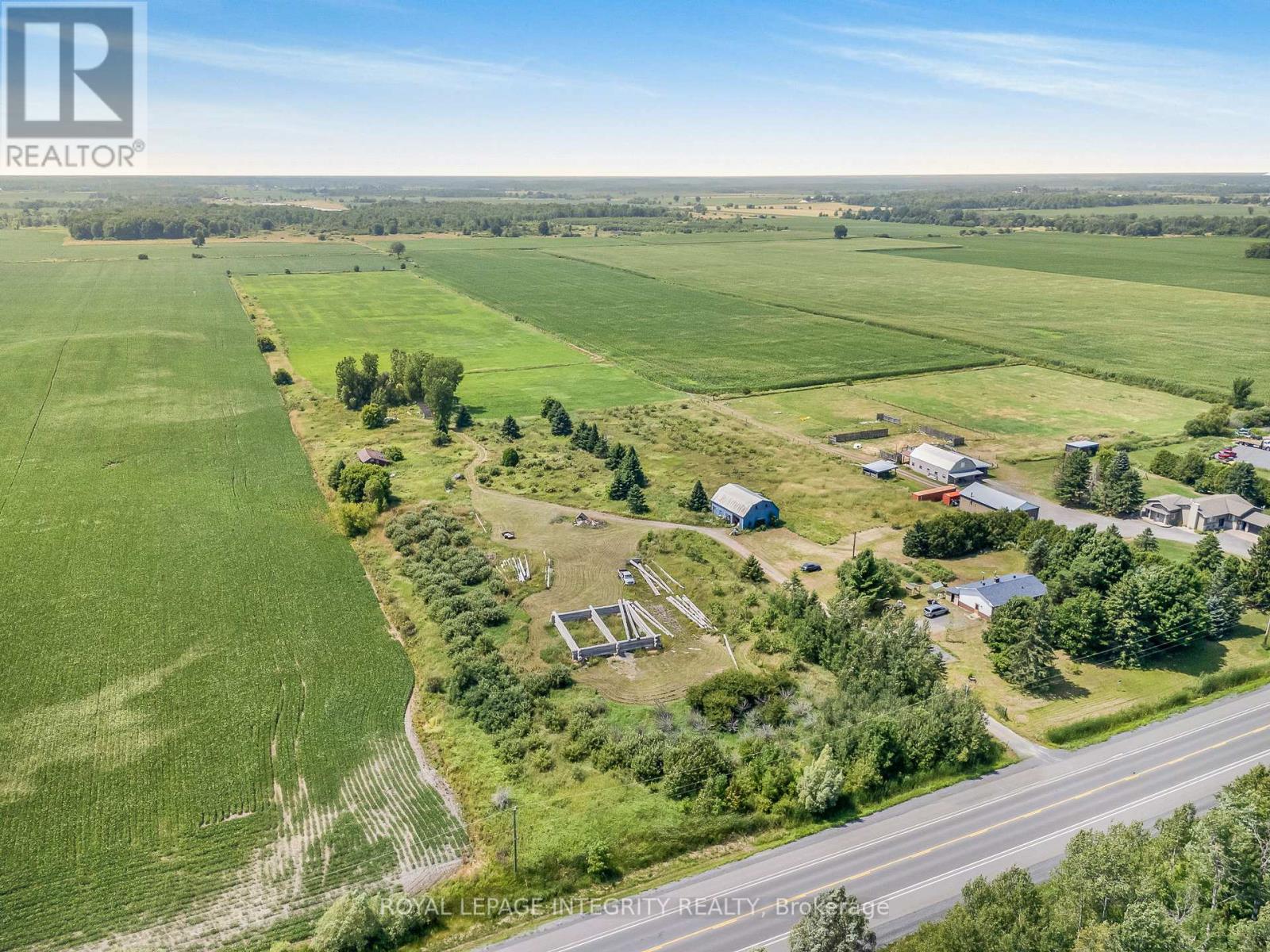 4828 Frank Kenny Rd, Ottawa, ON K0A 3H0