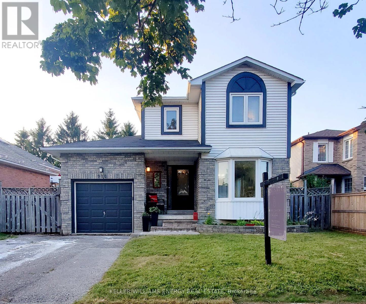 910 Renaissance Dr, Oshawa, ON L1J 8K4