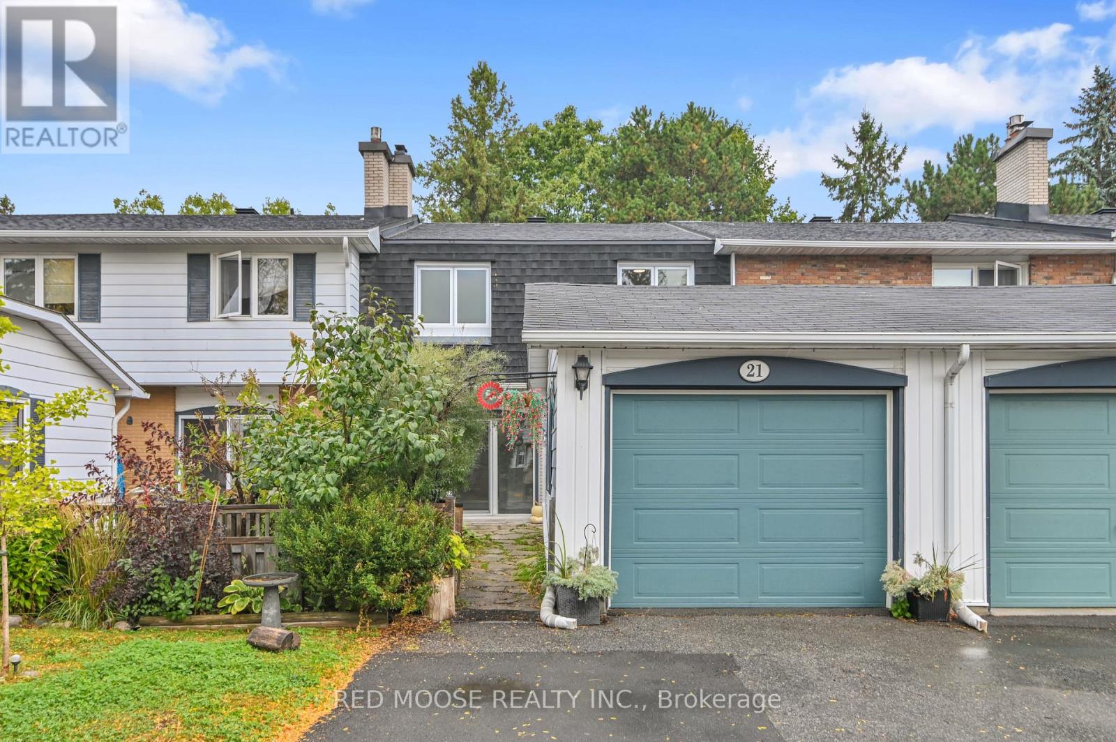 21 Ramsgate Private, Ottawa, ON K1V 8M4