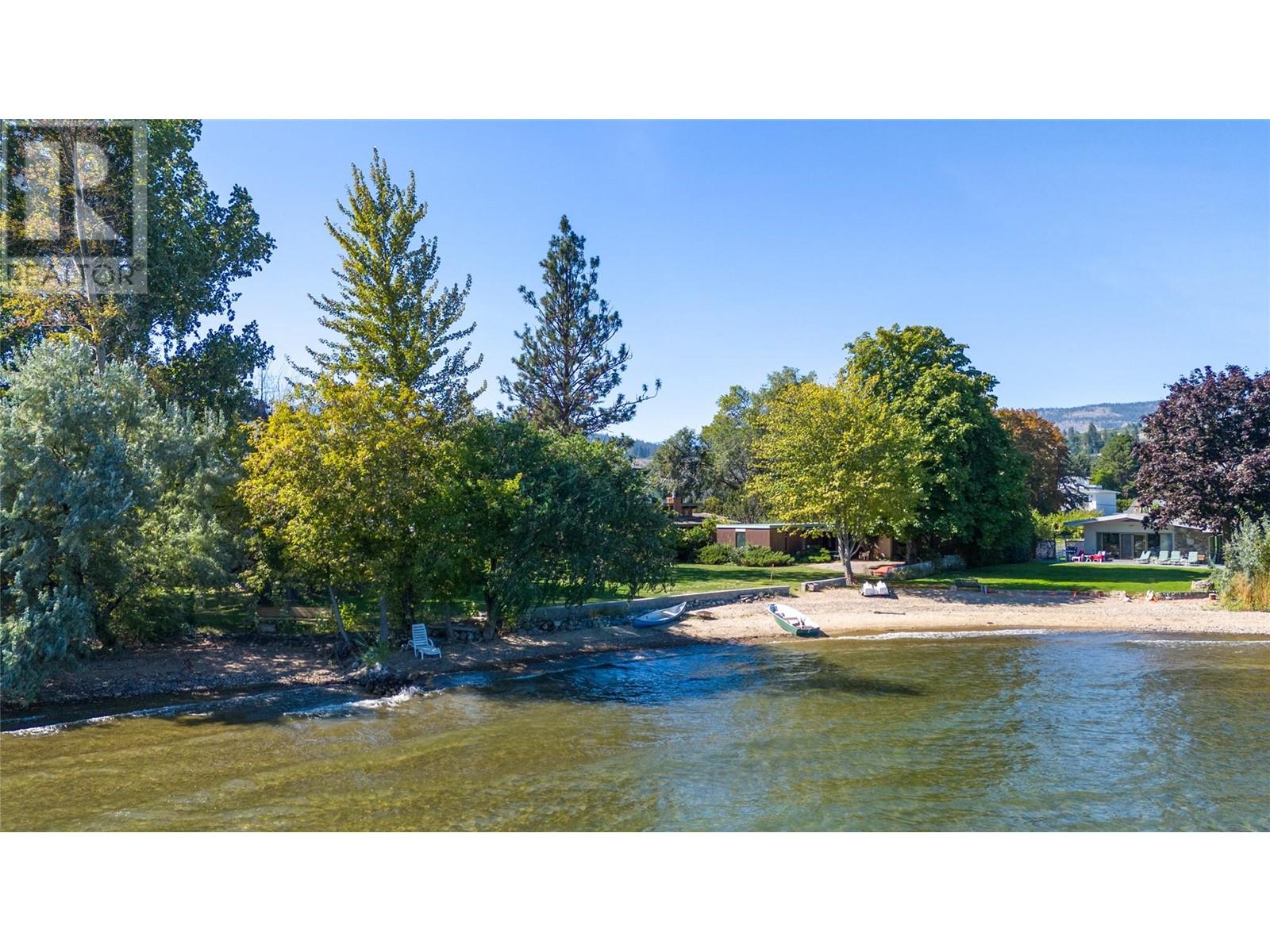 7413 Kirk Ave, Summerland, BC V0H 1Z9