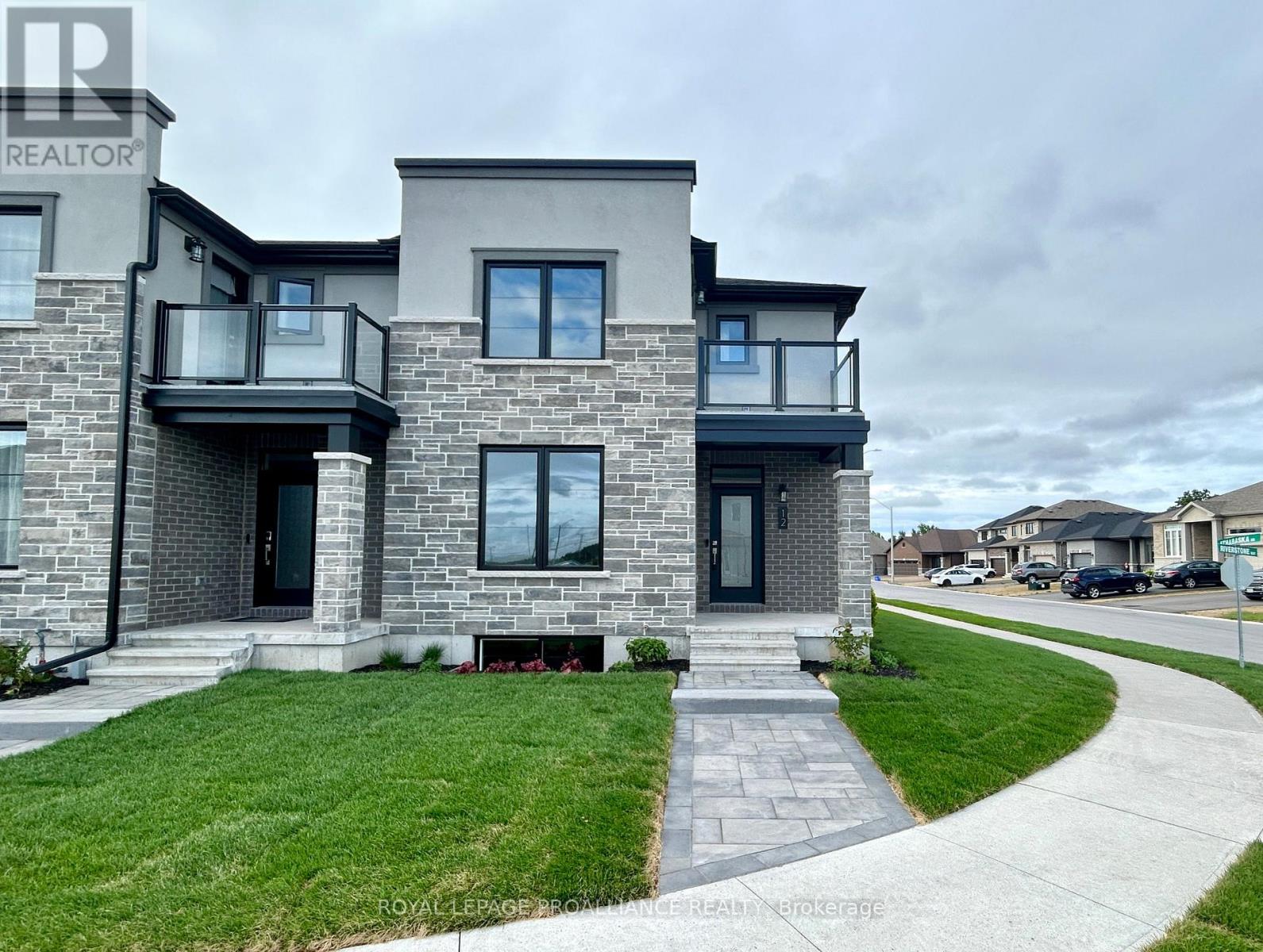 12 Riverstone Way, Belleville Thurlow Ward, ON K8N 0S6