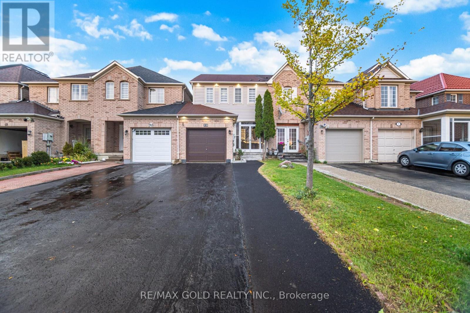 72 Big Moe Cres, Brampton, ON L6P 1J7