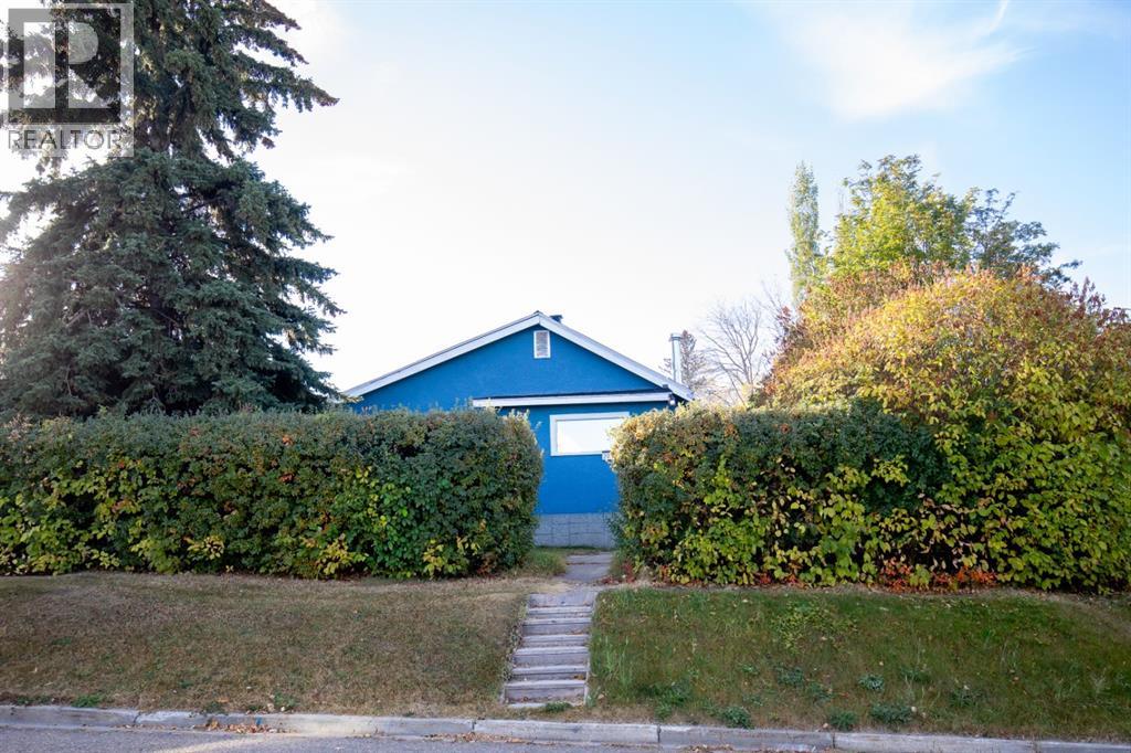 19 Avenue Unit 2027, Bowden, AB T0M 0K0