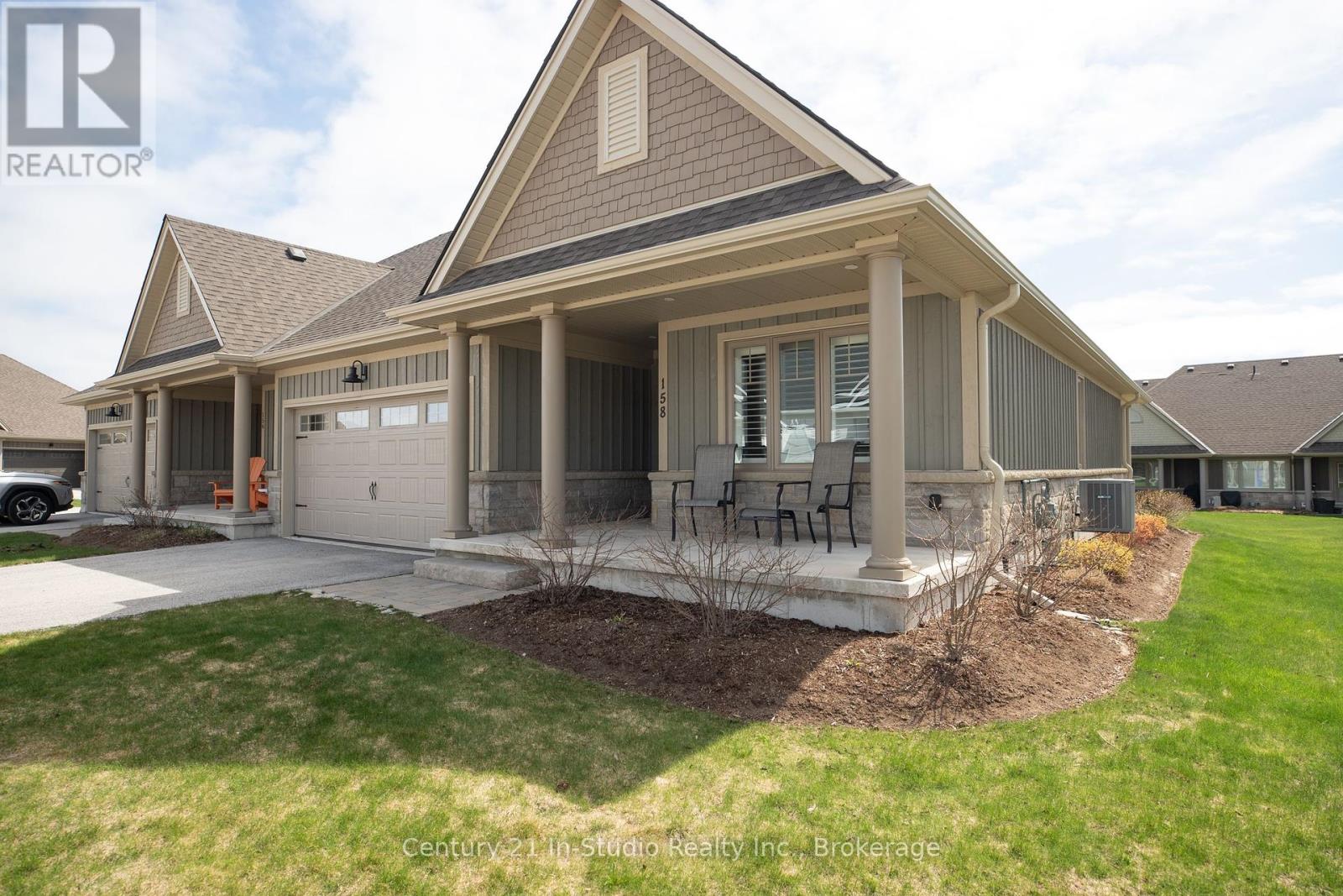 11 158 Hawthorn Cres, Georgian Bluffs, ON N0H 1S0