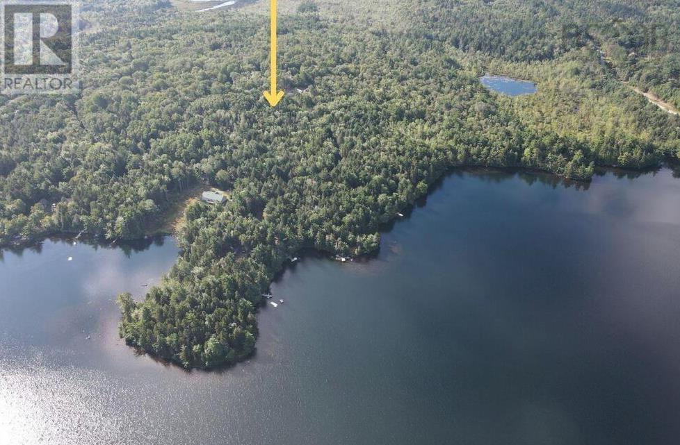 25 Beechwood Ridge Rd, Labelle, NS B0T 1E0