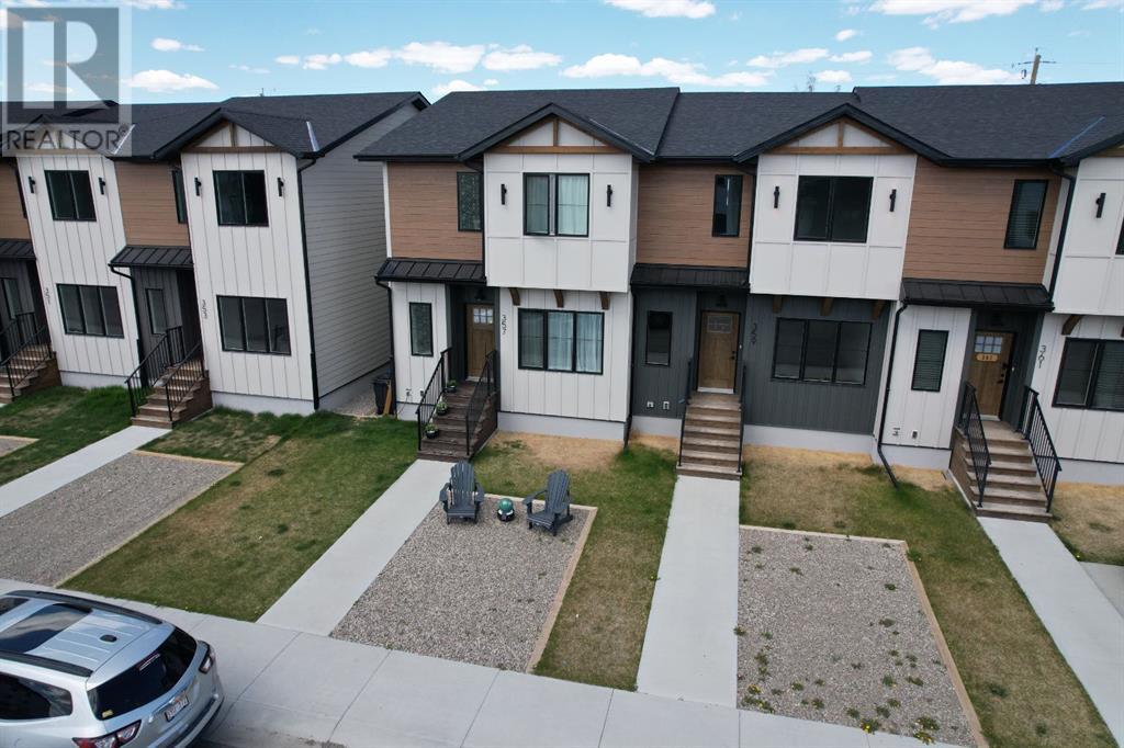 9 Street Unit 359, Fort Macleod, AB T0L 0Z0