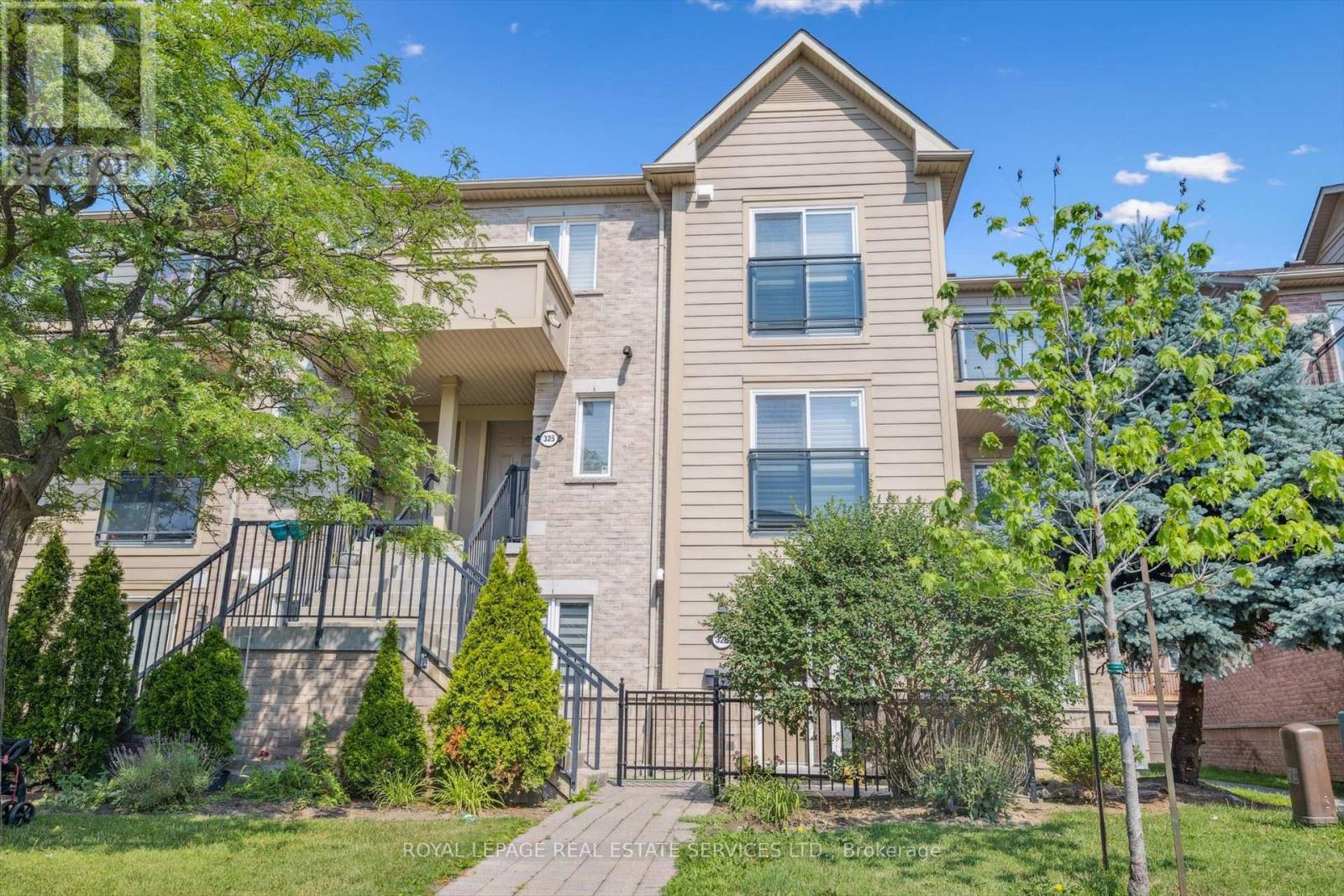 325 4975 Southampton Dr, Mississauga, ON L5M 8C9