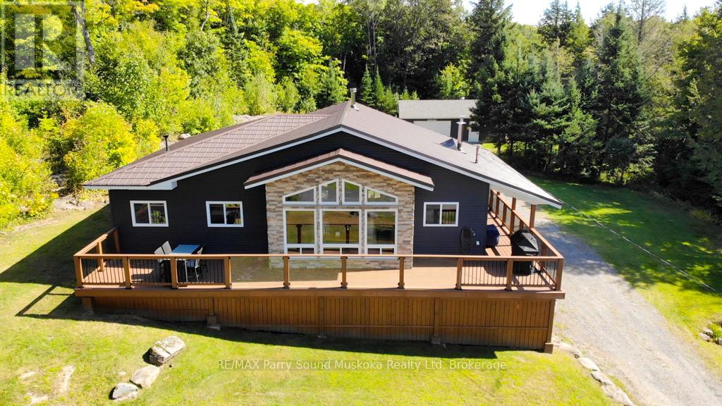 127 Burnetts Rd, McKellar, ON P2A 2W7