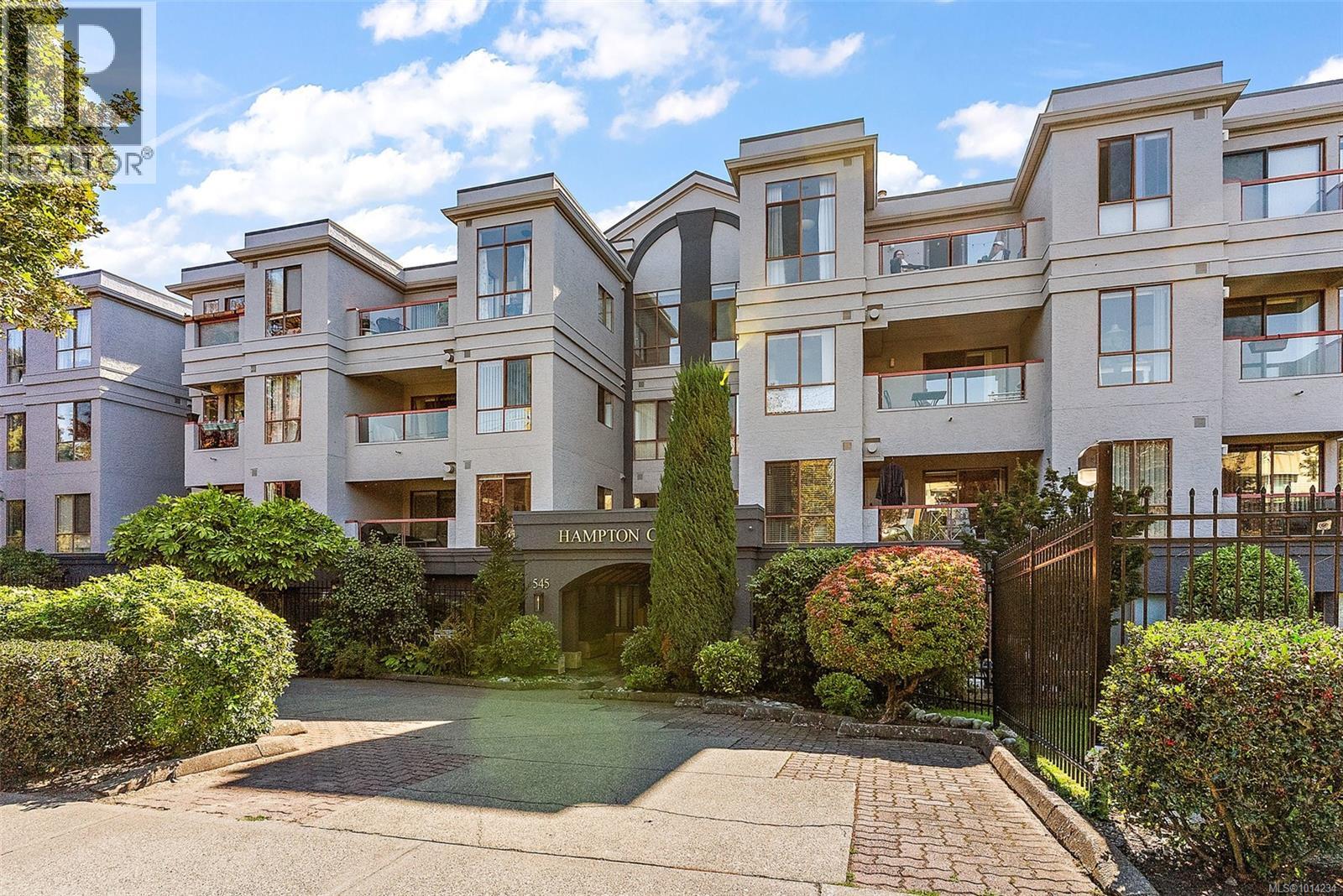 545 Manchester Rd Unit 412 Rd, Victoria, BC V8T 5H6