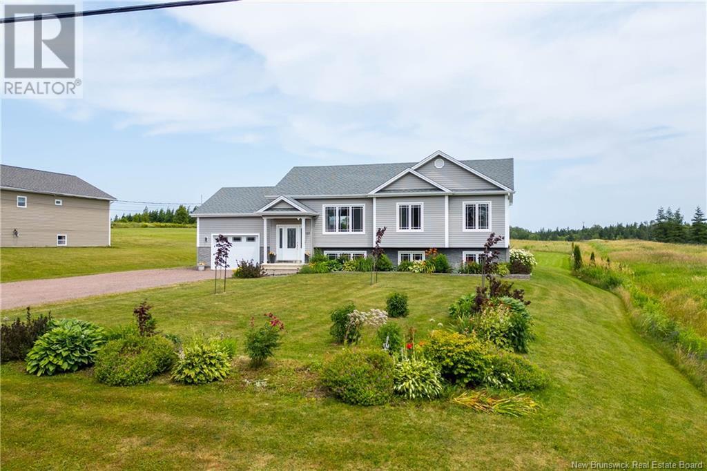 115 Fairfield Rd, Sackville, NB E4L 2X5