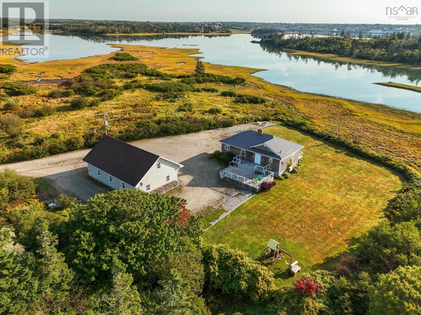633 Highway 304, Overton, NS B5A 5G6