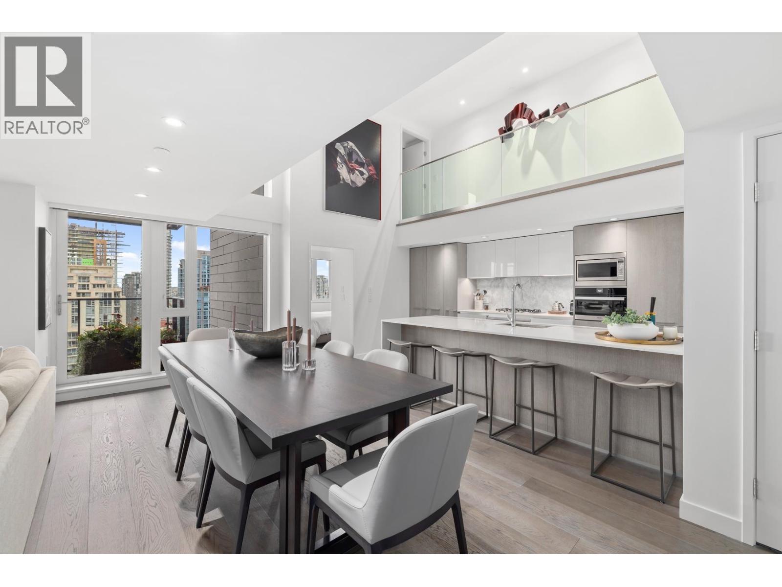 1111 Richards Street Unit 2208, Vancouver, BC V6B 0S3