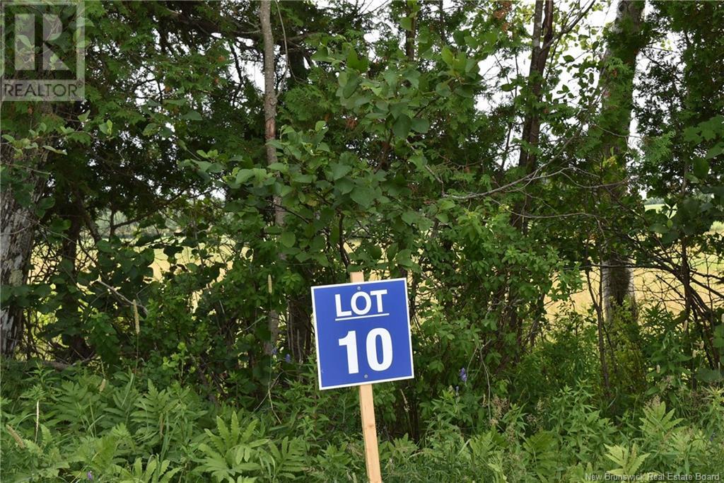 10 Rankine Road, Bayside, NB E5B 2S7