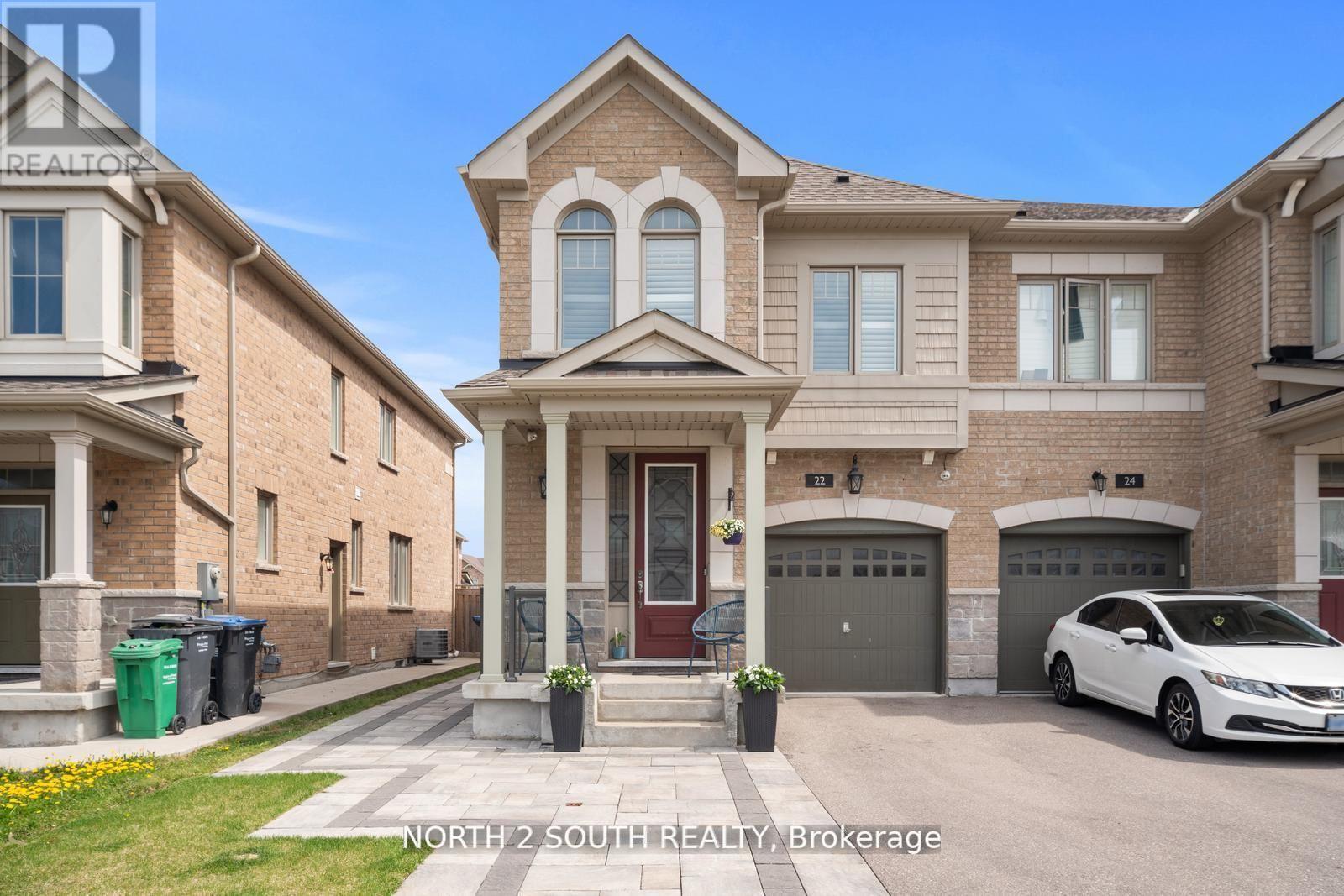 22 Bernadino St, Brampton, ON L6P 4G1