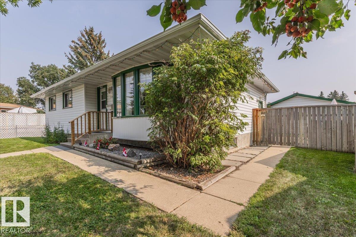 133 Elm Cr, Wetaskiwin, AB T9A 2C7