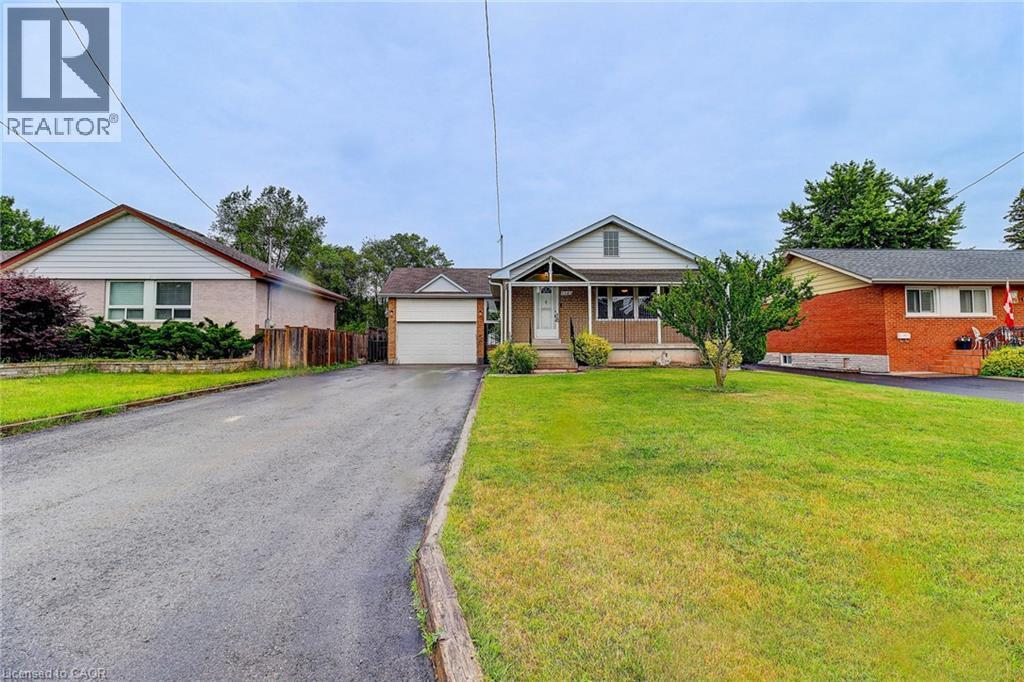 5543 Turney Dr, Mississauga, ON L5M 1A2