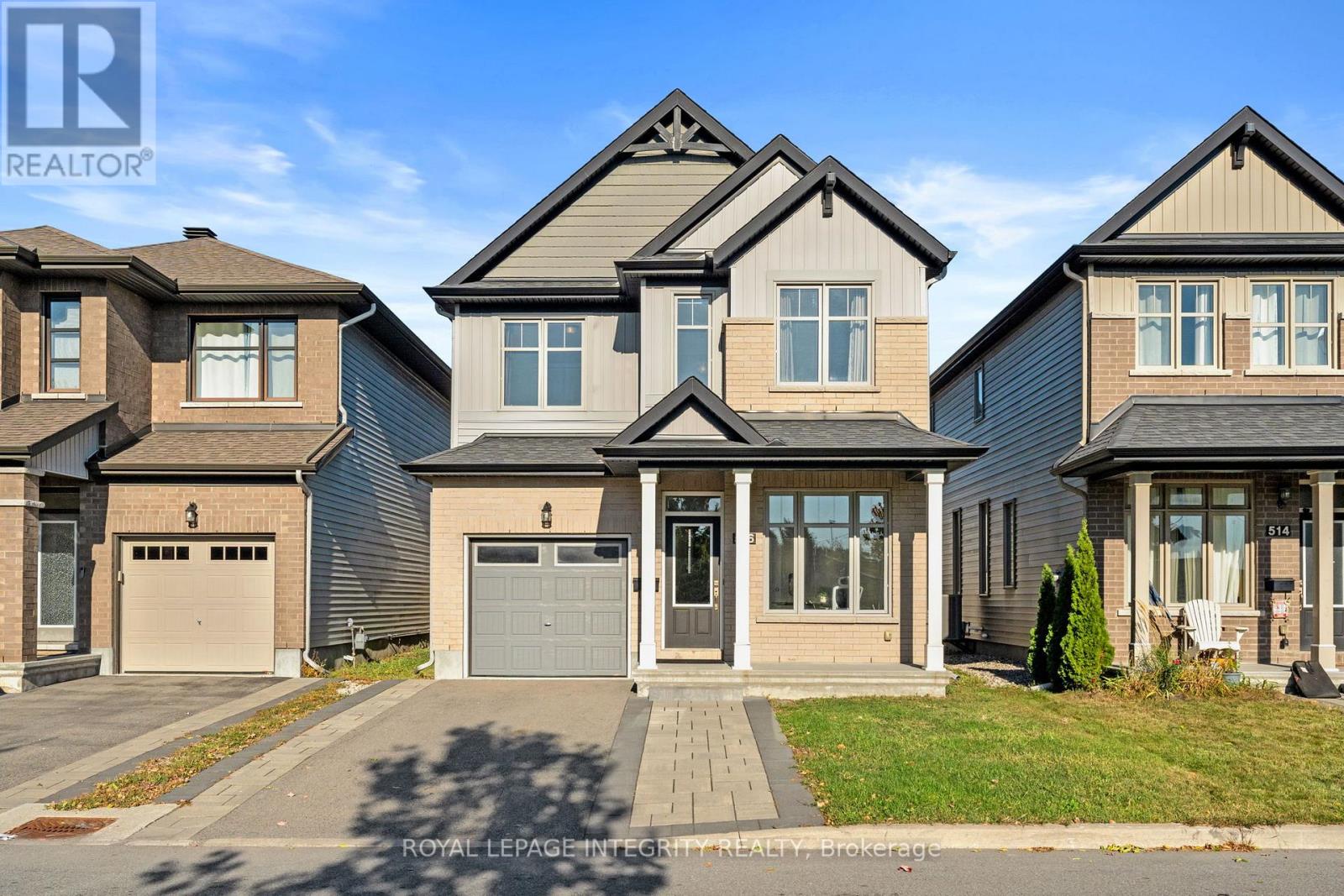 516 Silver Sage Ave, Ottawa, ON K2J 4T1