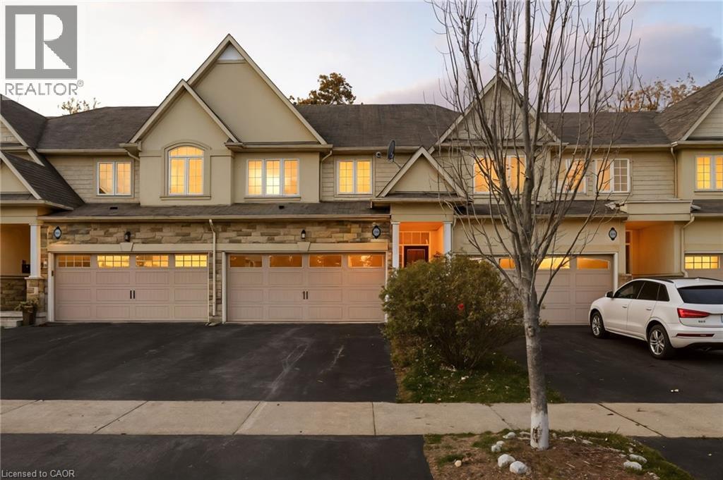 106 Maplevale Dr, Hamilton, ON L9G 0C5