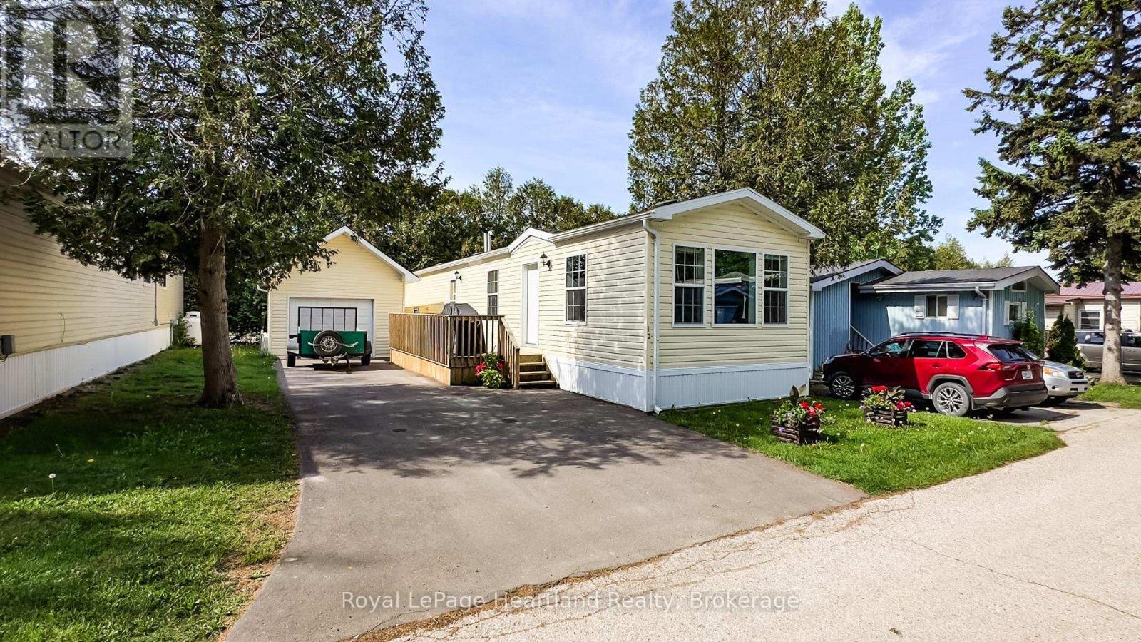 10 Bloomsbury Dr, Ashfield-Colborne-Wawanosh, ON N7A 3Y3