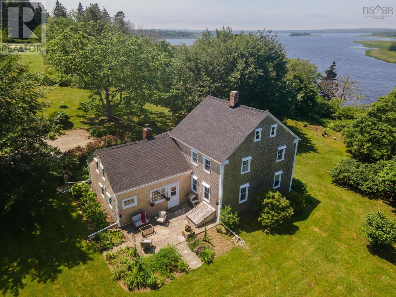 61 Horatio Wood Rd, Argyle, NS B0W 3M0