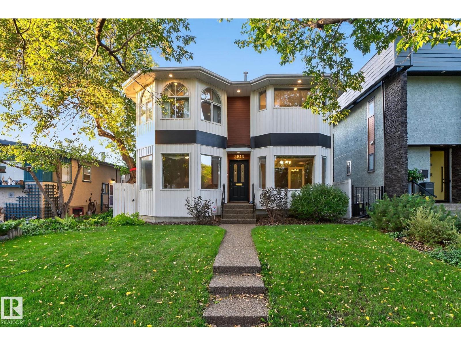 108 Av Nw Unit 3814, Edmonton, AB T5W 0G1